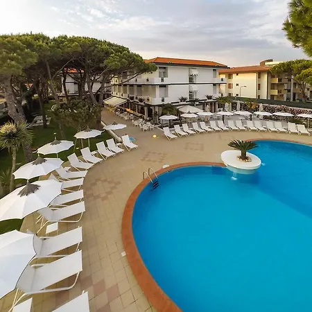 Elite Hotel 4*